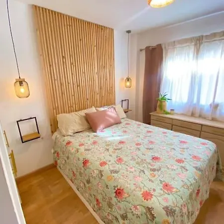 Apartamento Cozy Urban Escape 1br Near Tenerife South Airport Guaza
