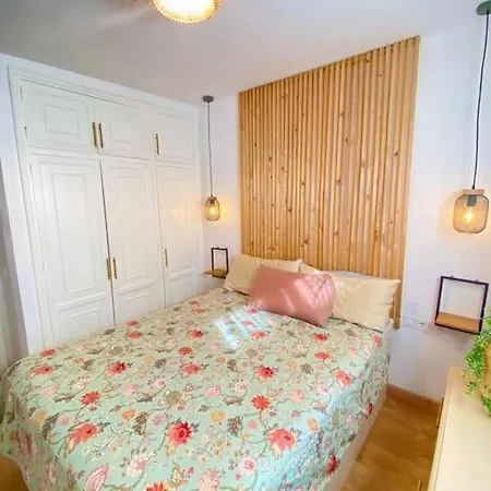 Cozy Urban Escape 1br Near Tenerife South Airport Guaza