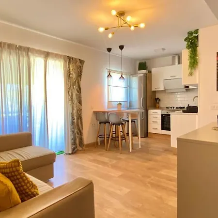 Cozy Urban Escape 1br Near Tenerife South Airport Apartamento